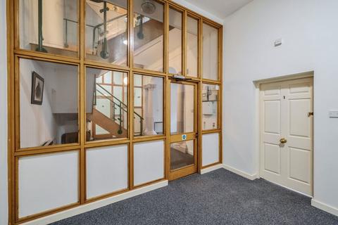Flat 1, Prince Of Wales House Andover Road, Ludgershall, Andover, SP11 9LZ