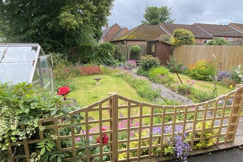 4 bedroom semi-detached house for sale, Mount Road, Dawley, Telford, Shropshire, TF4