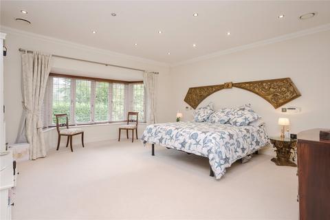 Moles House Leigh Place, Cobham, KT11 2HL