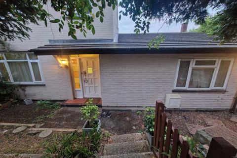 3 bedroom detached house to rent, Watford, Watford WD19