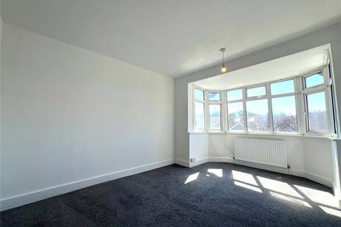 3 bedroom semi-detached house to rent, Carlton Road, Gidea Park, RM2