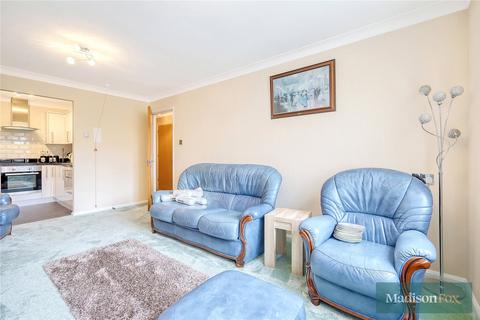 1 bedroom apartment for sale, Limewood Court, Ilford IG4