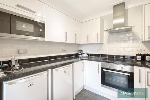 1 bedroom apartment for sale, Limewood Court, Ilford IG4