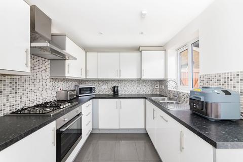37 Blackthorn Road, Didcot, OX11 6AY