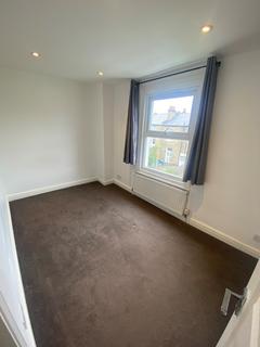 2 bedroom flat to rent, Hayter Road, London SW2