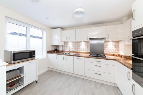 107 Diamond Drive, Didcot, OX11 6HR