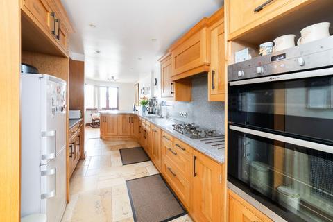 16 Cromwell Drive, Didcot, OX11 9RB