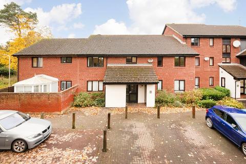 9 Exeter Court, Didcot, OX11 8UH