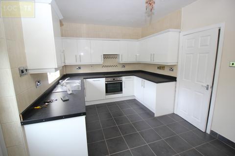 2 bedroom semi-detached house for sale, Winchester Road, Stretford