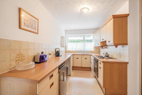 10 Cairn Close, Camberley, GU15 1DR