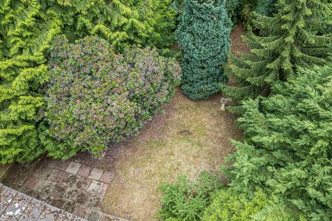10 Cairn Close, Camberley, GU15 1DR