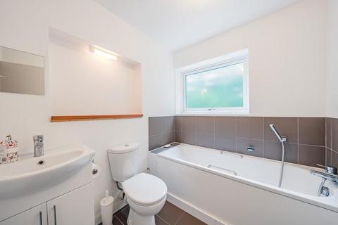 10 Cairn Close, Camberley, GU15 1DR