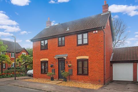 10 Blansby Chase, Emerson Valley, Milton Keynes, MK4 2LT
