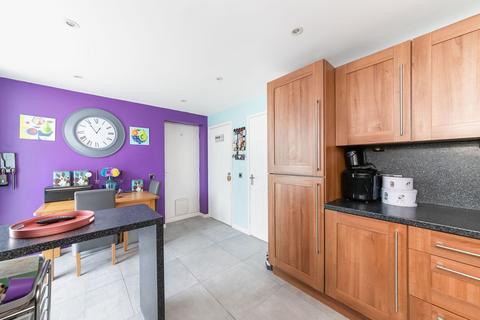9 Clarendon Close, Abingdon, OX14 3XH