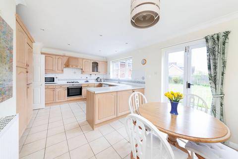 4 bedroom detached house for sale, High Street, Abingdon OX13