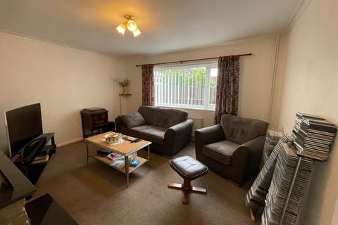 3 bedroom terraced house for sale, Manchester, Manchester M41