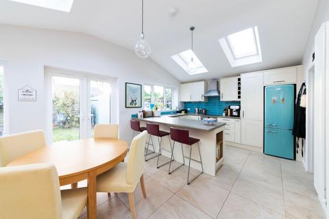 57 Alexander Close, Abingdon, OX14 1XB