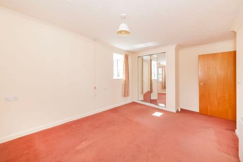 2 bedroom retirement property for sale, Mill Stream Court, Abingdon OX14