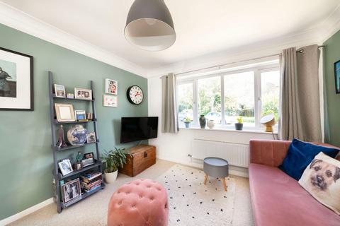 33 Laurel Drive, Southmoor, Abingdon, OX13 5DG