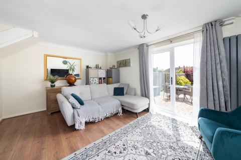 53 Buscot Drive, Abingdon, OX14 2BL