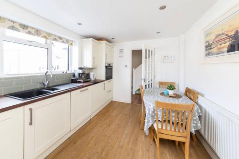 53 Buscot Drive, Abingdon, OX14 2BL