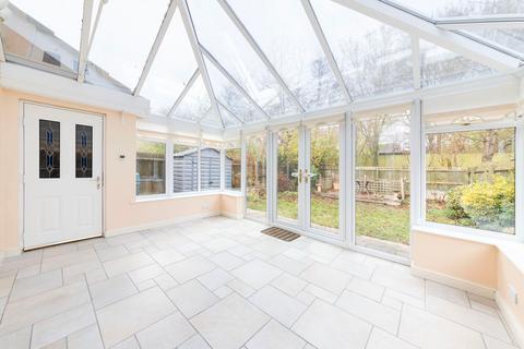 2 Leigh Croft, Wootton, Abingdon, OX13 6DL