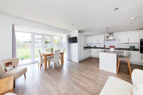 28 Fuller Way, Steventon, Abingdon, OX13 6FH