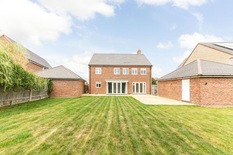 28 Fuller Way, Steventon, Abingdon, OX13 6FH