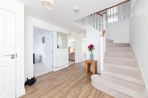28 Fuller Way, Steventon, Abingdon, OX13 6FH