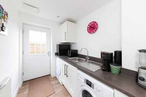 28 Fuller Way, Steventon, Abingdon, OX13 6FH