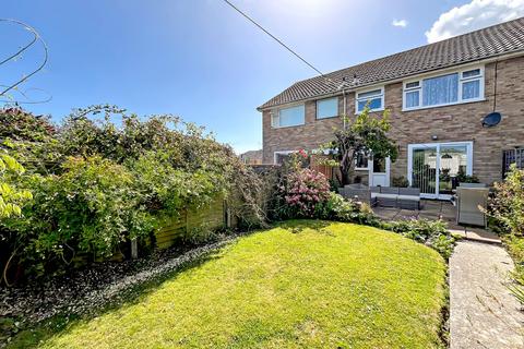 3 bedroom terraced house for sale, Eastern Close, East Preston, Littlehampton, West Sussex