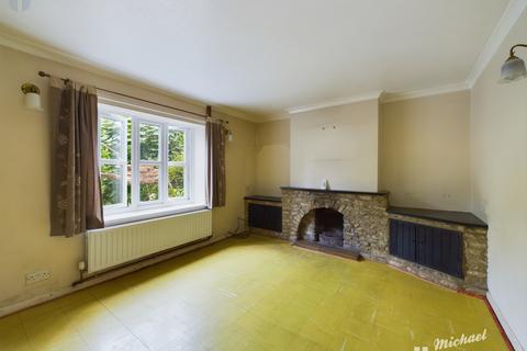 2 bedroom terraced house for sale, The Green, Aston Abbotts, Buckinghamshire