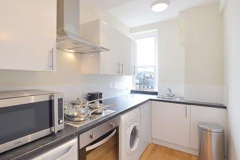 2 bedroom flat to rent, 39 HILL STREET, London, W1J