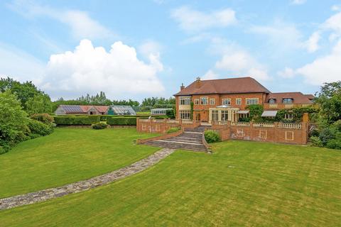 7 bedroom country house for sale, Yewleigh Lane Upton-Upon-Severn, Worcestershire, WR8 0QW