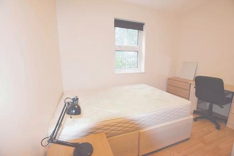 3 bedroom flat to rent, Grange Road Bermondsey SE1