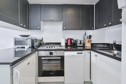 1 bedroom flat for sale, Neal Street, Covent Garden, London, WC2H