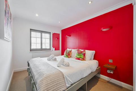 1 bedroom flat for sale, Neal Street, Covent Garden, London, WC2H