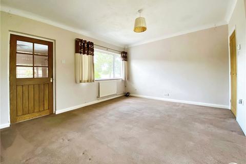 2 bedroom bungalow for sale, Silver Glades, Yateley, Hampshire