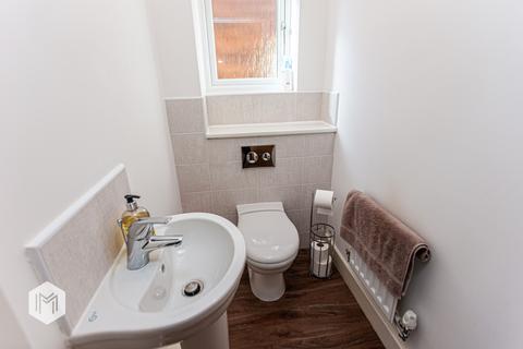 6 Dukes Rise, Bury, BL8 1GW