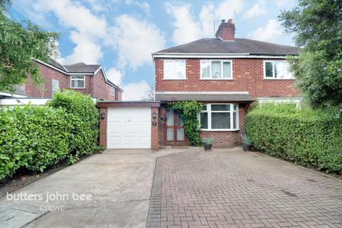 3 bedroom semi-detached house for sale, Warmingham Road, Crewe