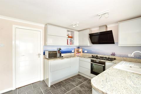 3 bedroom terraced house for sale, Monks Walk, Upper Beeding, Steyning, West Sussex