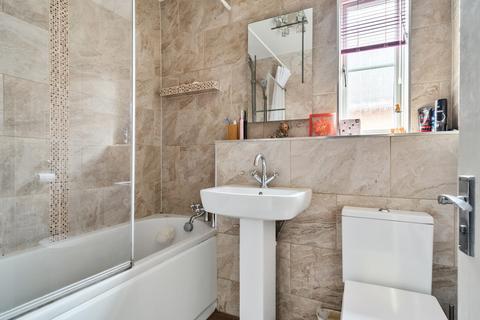 40 Anatase Close, Sittingbourne, ME10 5AN
