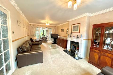 4 bedroom detached house for sale, Gloucester Drive, Staines-upon-Thames, Berkshire, TW18