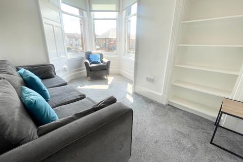 5 bedroom flat to rent, Savile Place, Edinburgh EH9