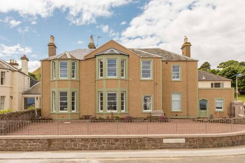 Flat 2, Eastfield Court Marine Parade, North Berwick, EH39 4LD