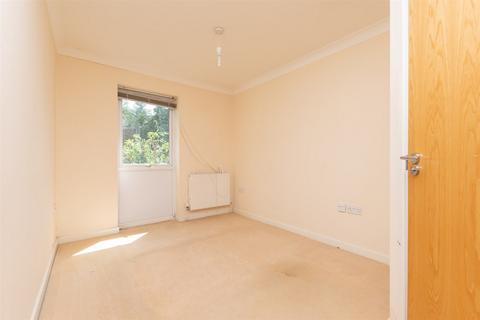 2 bedroom apartment for sale, The Chenies, Maidstone, Kent