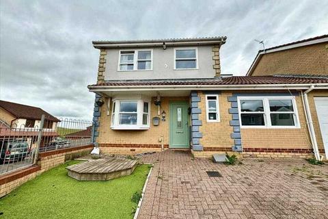 4 bedroom link detached house for sale, Porth CF39