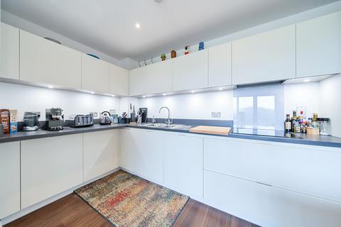 1 bedroom flat for sale, Bowspirit Apartments,  London, SE8