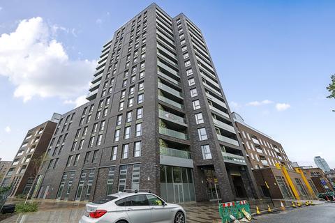 1 bedroom flat for sale, Bowspirit Apartments,  London, SE8