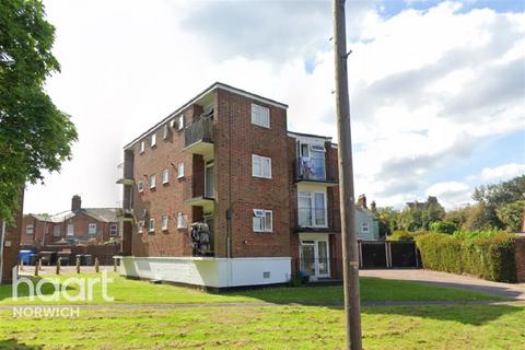 1 bedroom flat to rent, Cricket ground Rd